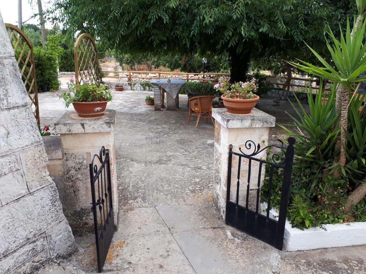 Villa Trulli Di Rosa à Locorotondo Extérieur photo